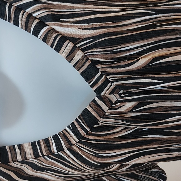 JM Collection Top - Picture 2 of 4